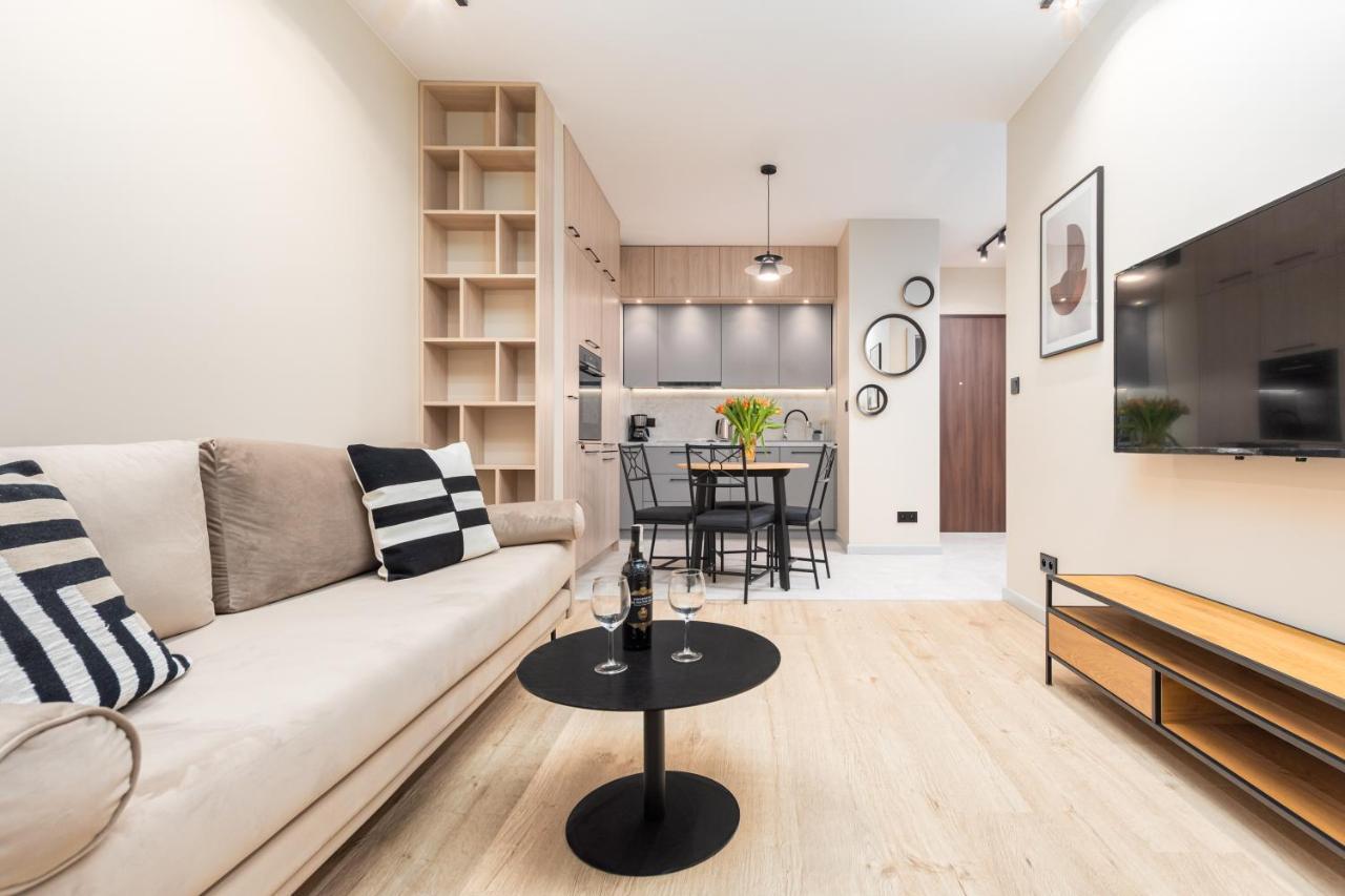 Bg Premium Apartments Mennica Residence Varsó Kültér fotó