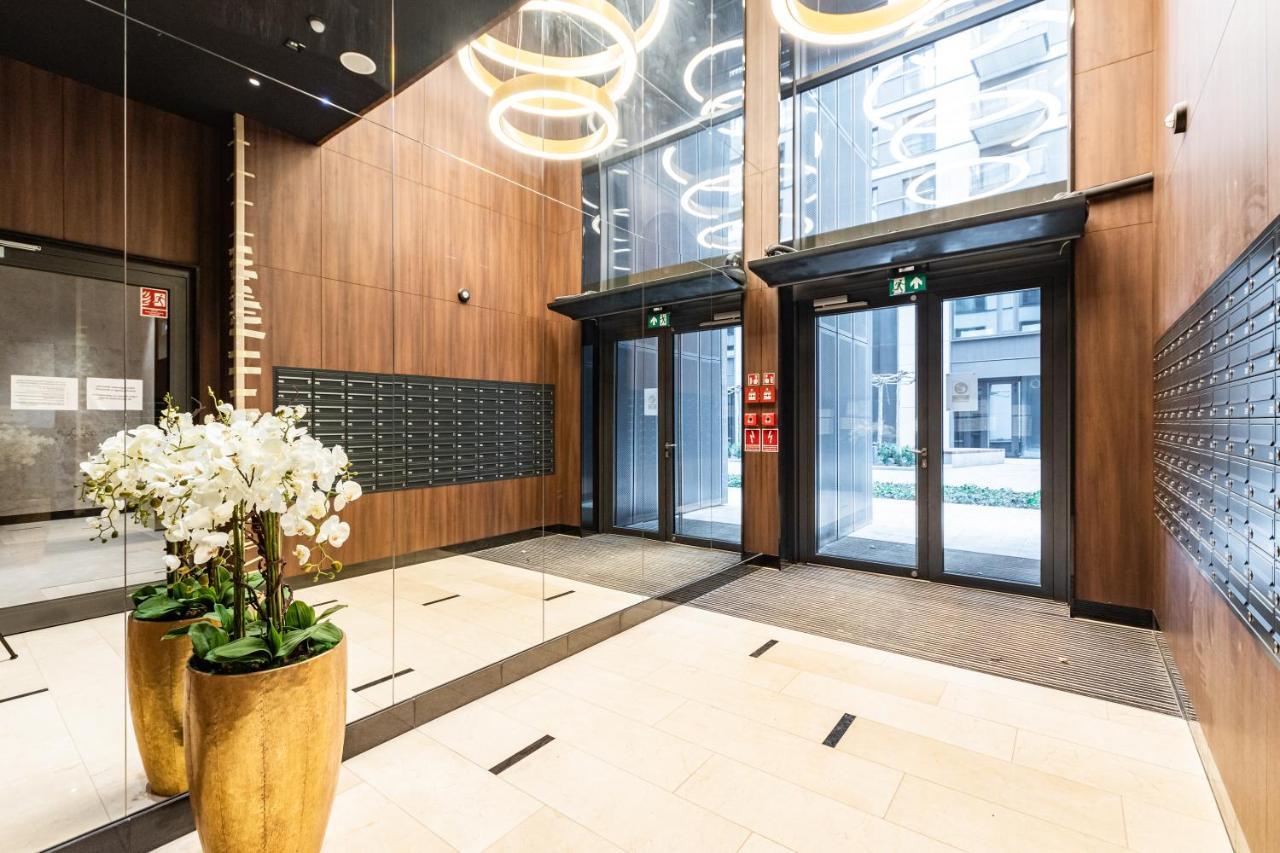 Bg Premium Apartments Mennica Residence Varsó Kültér fotó